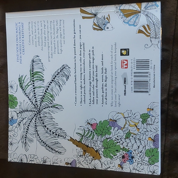 Maguc Path coloring Keepsake book - NWT - Picture 2 of 4